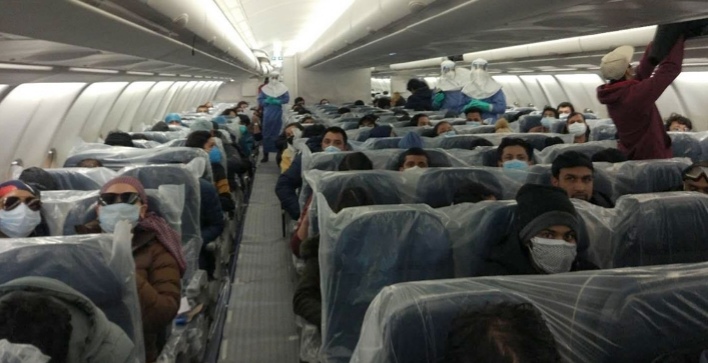 वुहानबाट १७५ नेपाली बोकेर उड्यो जहाज, १० जना चीनमै राेकिए 