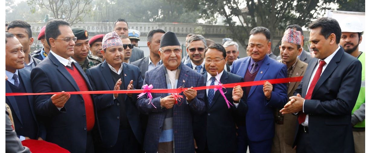 विकास निर्माणका समाचार भन्दा पनि बासुरी बजाएको समाचार मिडियाको प्राथमिकतामा : प्रम