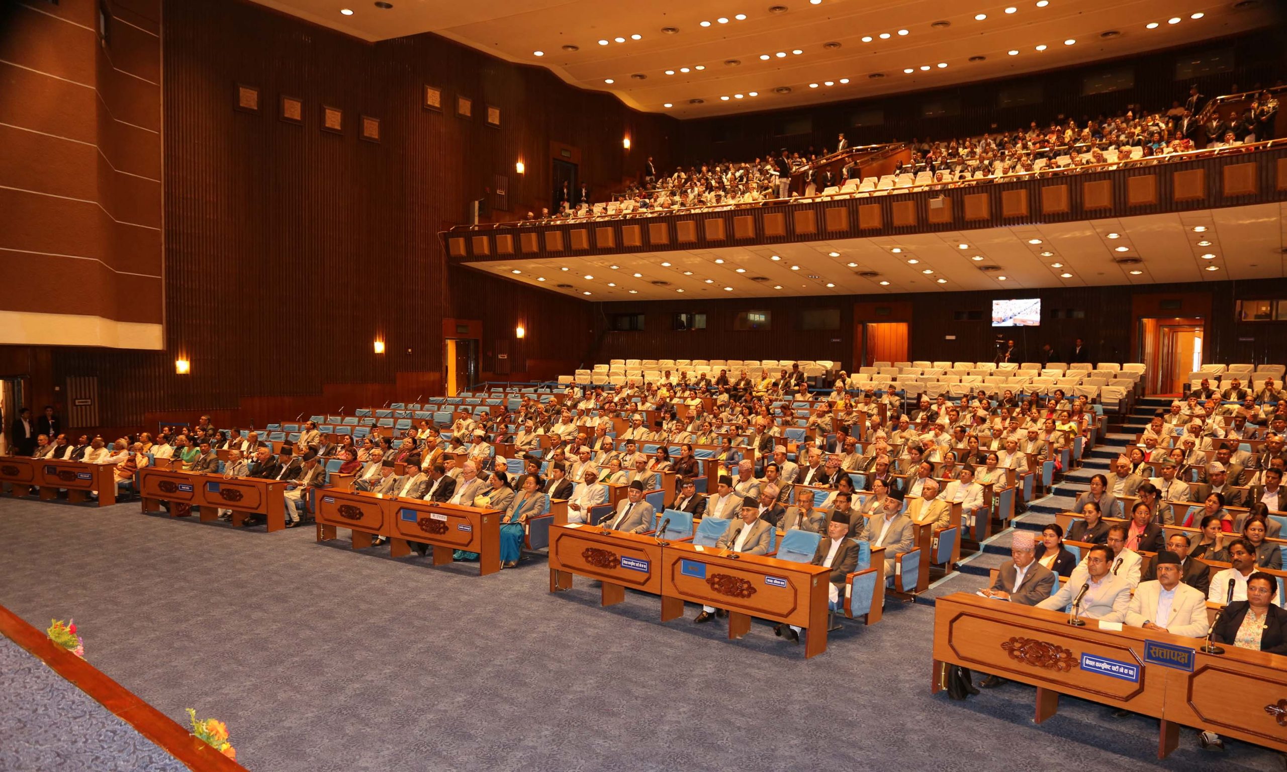 कांग्रेसको अवरोधका कारण प्रतिनिधि सभा बैठक आधा घण्टाका लागि स्थगित