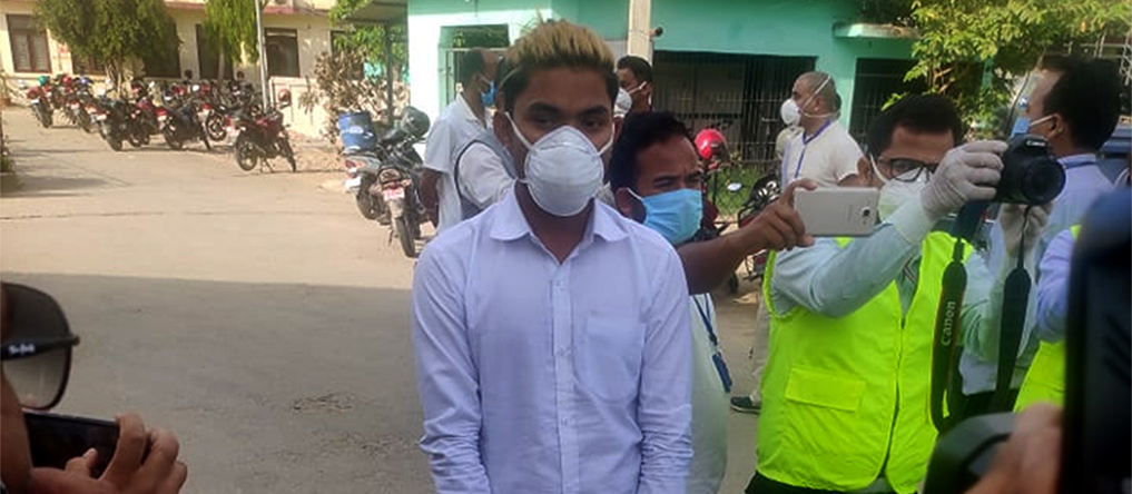 कैलालीका २१ वर्षीया युवक कोरोना जितेर घर फर्किए