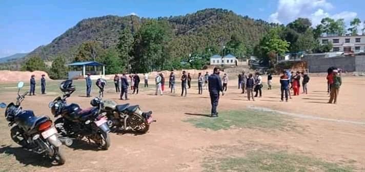 सिन्धुपाल्चोकमा लकडाउनको उल्लङघन गर्ने ३३ जना नियन्त्रणमा