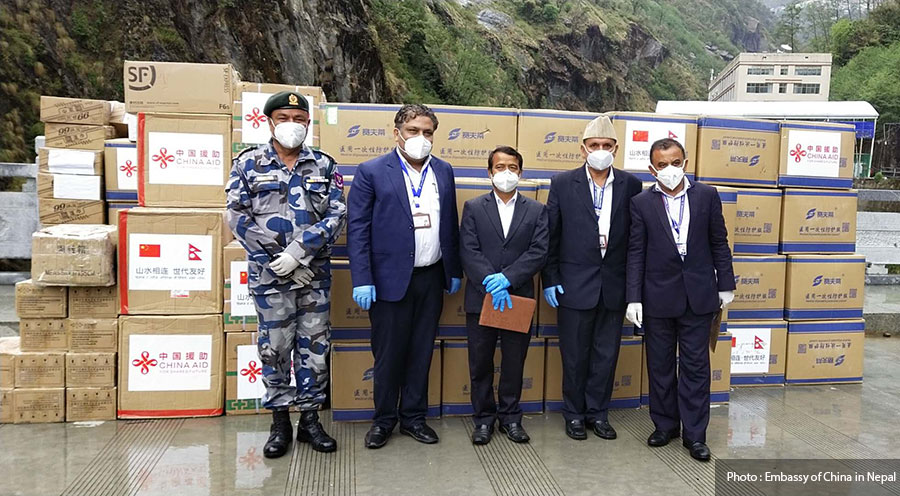 तिब्बत सरकारले नेपाललाई सवा ८ करोड रुपैयाँभन्दा धेरैको स्वास्थ्य सामाग्री हस्तान्तरण गर्‍यो