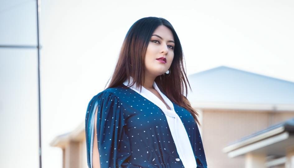 नायिक बर्षा राउतको स्पष्टिकरणः ‘अब आइन्दा यसरी बोल्दा पक्कै हेक्का राख्छु’