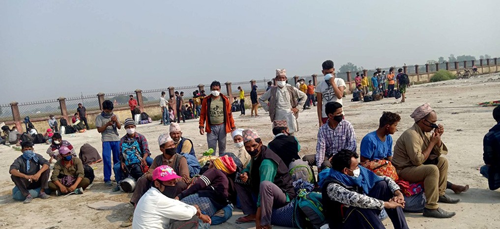 अलपत्र कर्णाली बासीलाई प्रजिअको निगरानीमा जिल्ला पठाइँदै