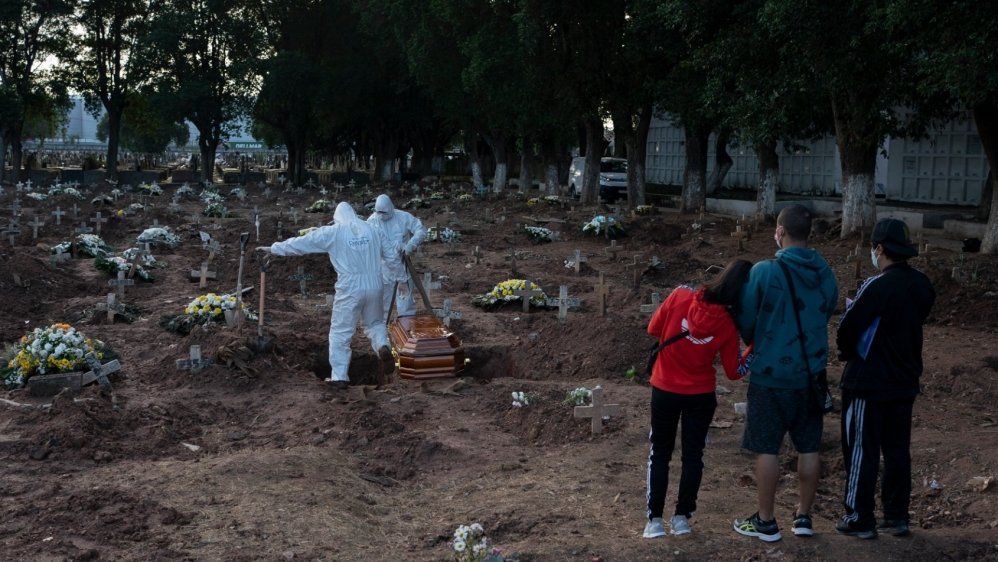 विश्वभर कोरोना संक्रमित र मृतकको संख्या बढ्यो, पछिल्लो २४ घण्टामा ५ हजार बढीको मृत्यु