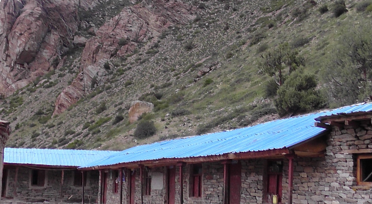 हुम्लाका २ विद्यालयमा नियमित पठनपाठन