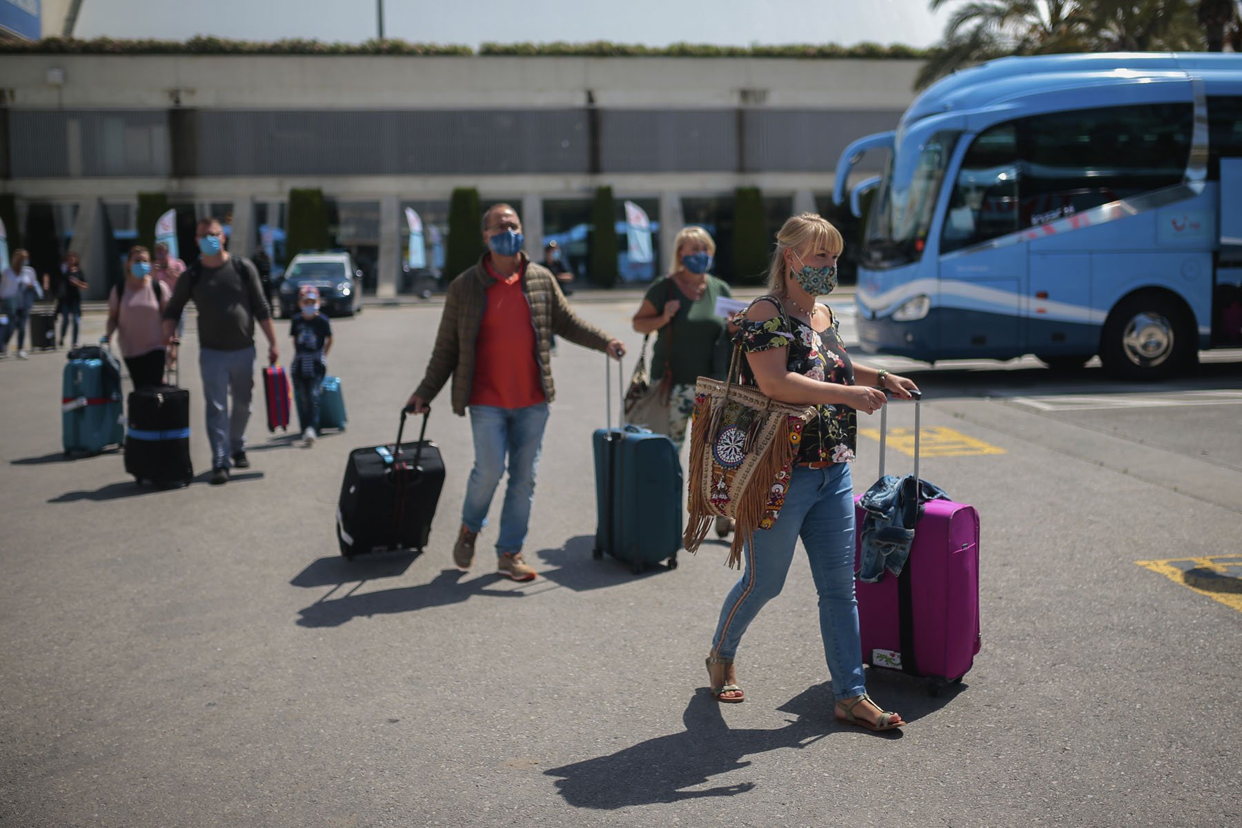 युरोपमा फेरी कोरोना फैलिने खतरा, प्रतिबन्ध र निषेधाज्ञा जारी