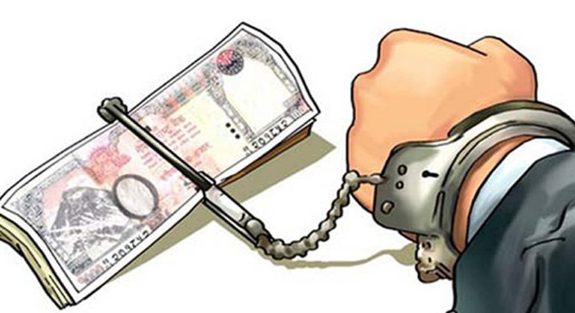 पर्साबाट स्रोत नखुलेको ६ लाख रकमसहित भारतीय पक्राउ