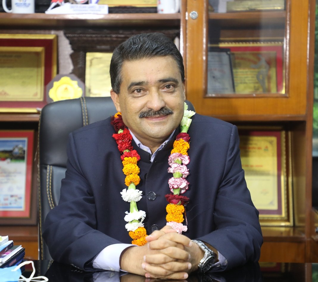 राखेपका नवनियुक्त उपाध्यक्ष र सदस्य–सचिवद्वारा पदबहाली