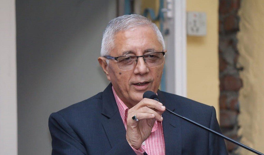 कोशी कांग्रेसमा किचलो बढयो, शेखर समुहलाई कारबाही गर्न बैठक बोलाइयो