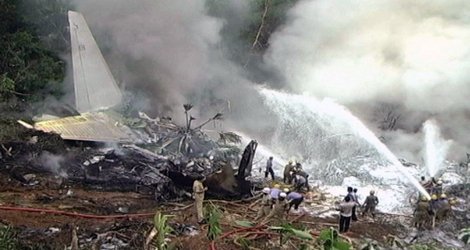 एअर इण्डिया एक्सप्रेसको विमान अवतरणको क्रममा दुर्घटनाग्रस्त