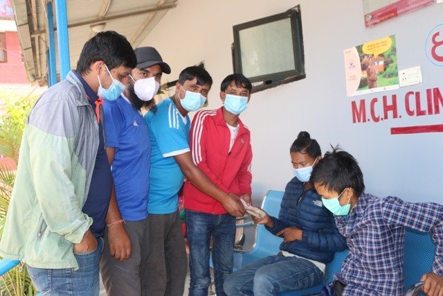 क्षयरोग [टिबी]बाट ग्रशित गोल्चेका सुब्बालाई साढे बयासी हजार सहयोग