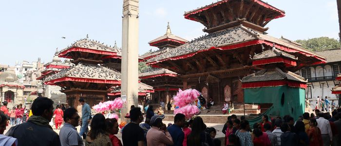 महानवमीमा तलेजु भवानी मन्दिरमा भक्तजनको भीड