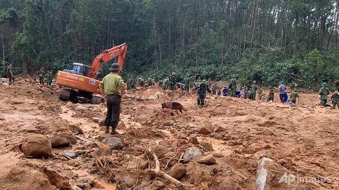 मध्य भियतनाममा विशाल पहिरोमा परी ११ सैनिकको मृत्यु