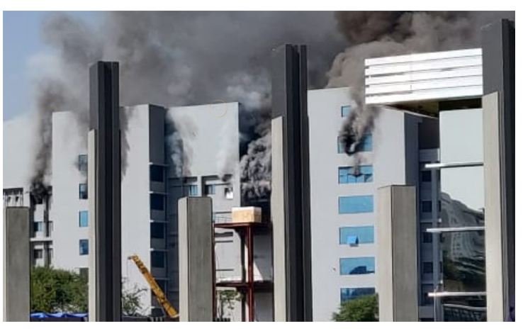 कोरोनाभाइरसविरूद्धको खोप बनाइरहेको सेरम इन्स्टिच्युट अफ इन्डियामा आगलागी