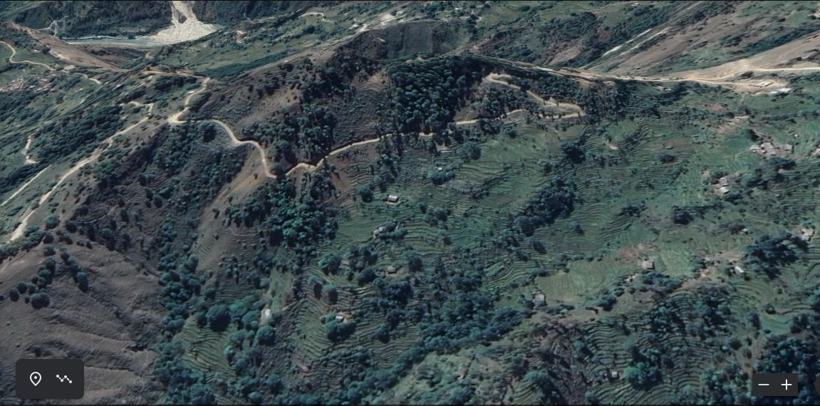 उचाकोटमा जीप दुर्घटना, चालकसहित तीनको मृत्यु, चार घाइते (नामावली सहित)