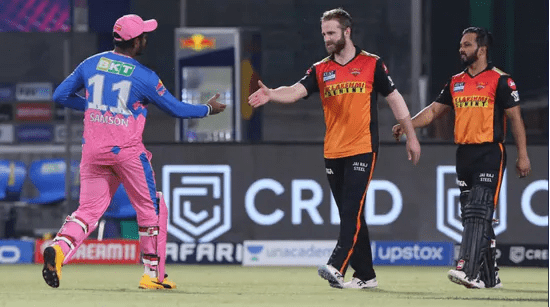आईपीएल : राजस्थान रोयल्सद्वारा सनराइजर्स हैदराबाद ५५ रनले पराजित