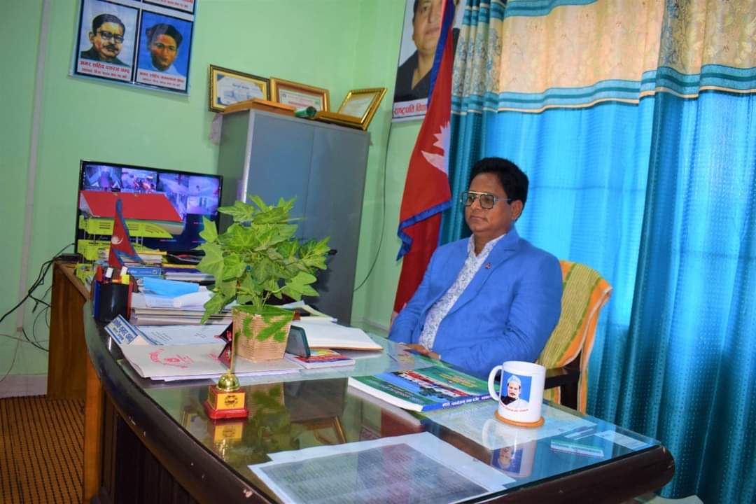 कञ्चनपुरको वेदकोटमा नापीका लागि जीपीएस पोइन्ट राख्ने काम सुरु