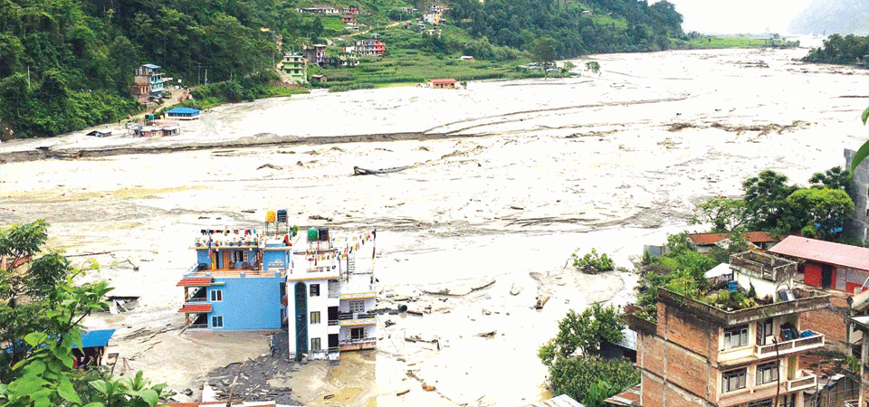 आश्रयको खोजीमा मेलम्चीवासी