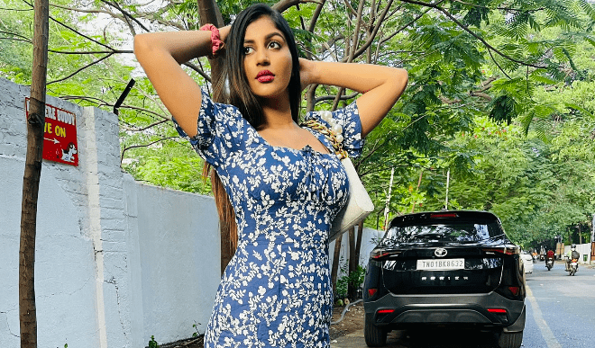 सवारी दुर्घटनामा तमिल अभिनेत्री यशिका घाइते