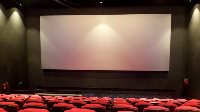 २८ वटा सिनेमा हल बन्द