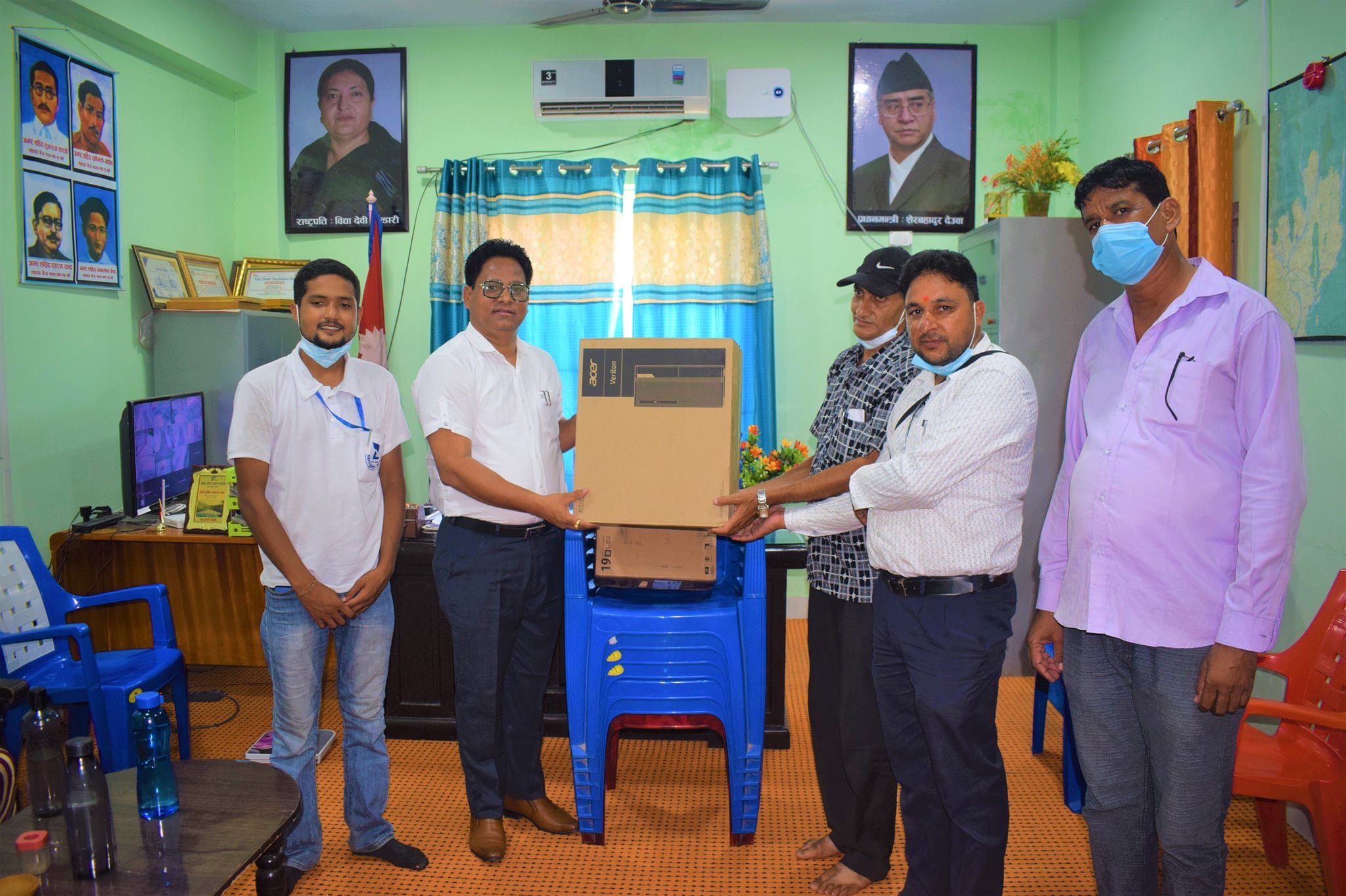 नेपाल पत्रकार महासंघ कञ्चनपुर शाखालाई बेदकोट नगरपालिकाको सहयोग