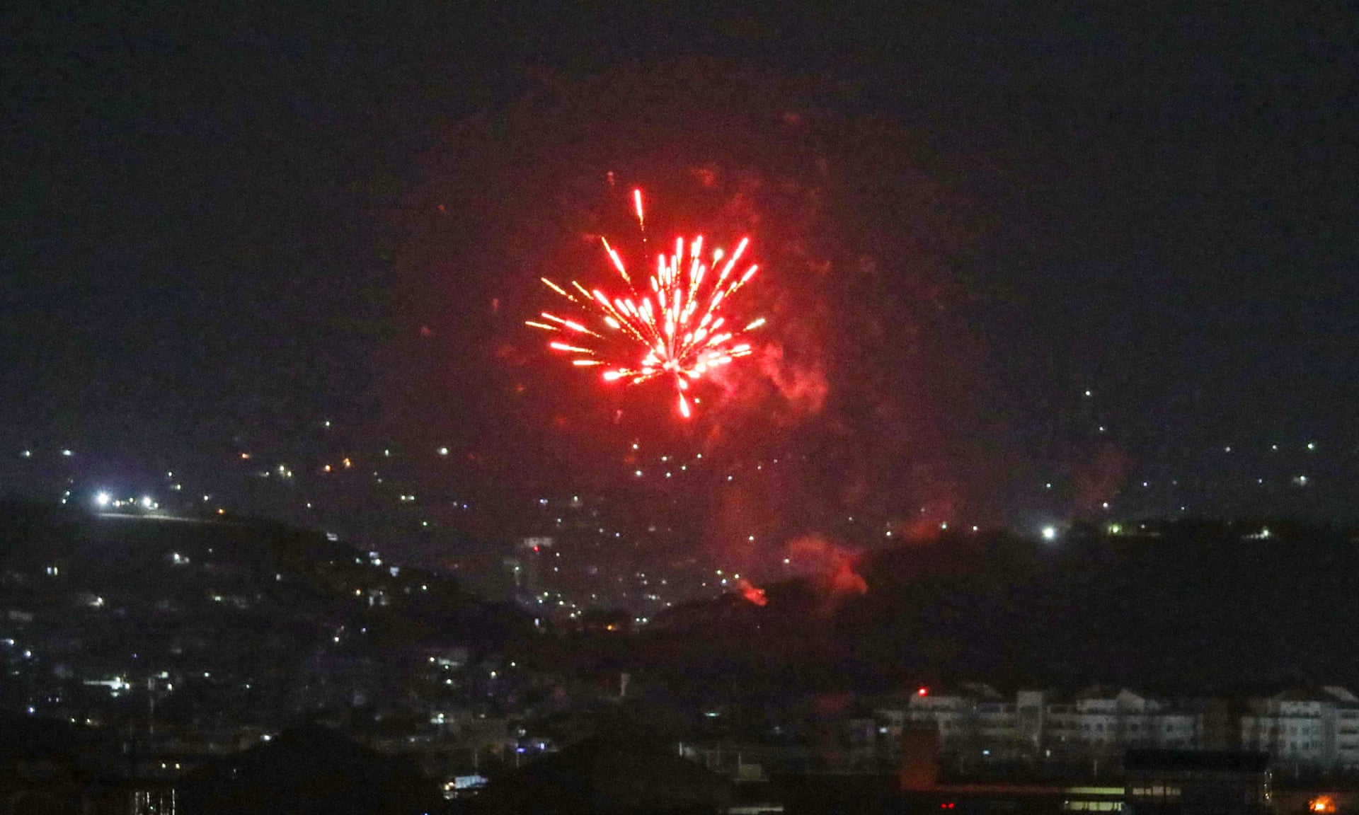 २० वर्षपछि अमेरिकी सैनिकले छोडे अफगानिस्तान, तालिबानले मेसिनगन पड्काएर मनायो खुसियाली