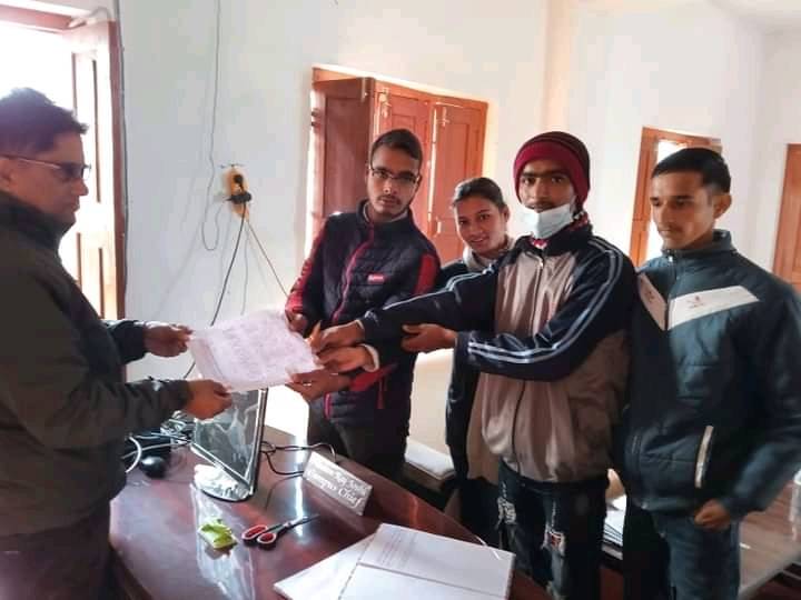 तीन विद्यार्थी संगठन द्वारा खप्तड क्याम्पसलाई संयुक्त १०बुँदे ज्ञापन पत्र