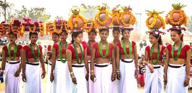 शुक्लाफाँटाका थारु समुदायले अघि सारे माघीमा तीन दिन सार्वजनिक बिदा दिनुपर्ने माग