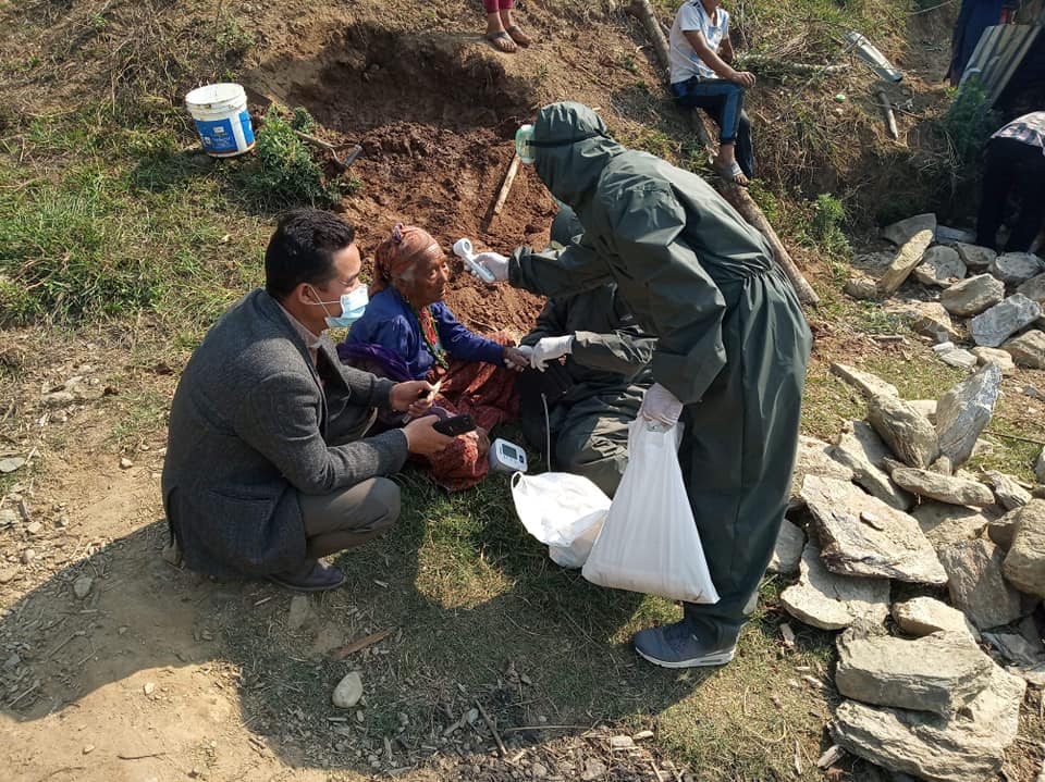 हेलम्बुमा प्रत्येक नागरिकले पाँच लाखसम्मको स्वास्थ्योपचार पाउने