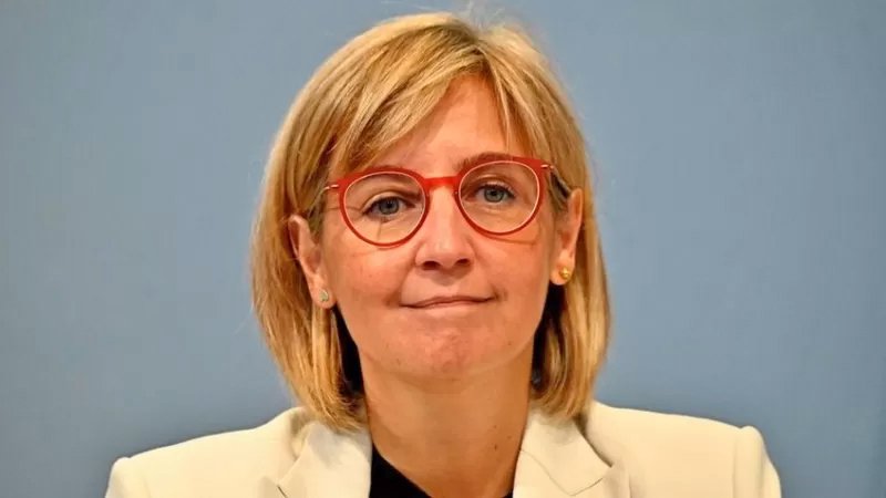 गर्भवतीको मृत्युपछि पोर्चुगलकी स्वास्थ्यमन्त्री टेमिडोको राजीनामा