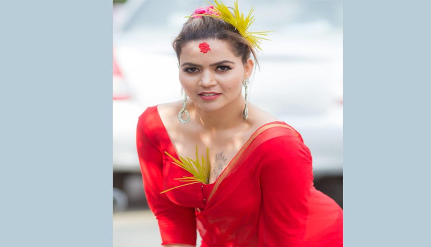 चर्चित गायिका आचार्यको संवेदनशिल अंगमा कसले लगाइदियो जमरा?