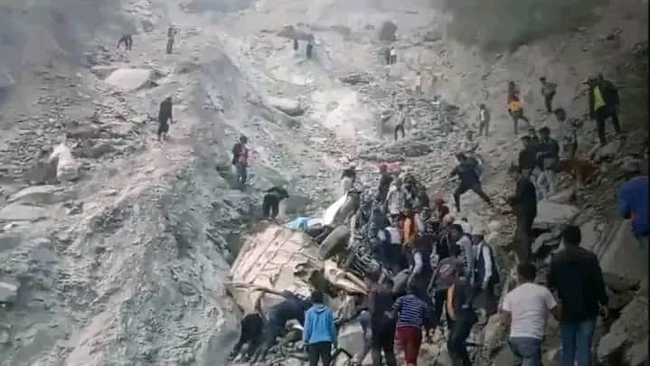 बझाङमा जीप दुर्घटना हुँदा ७ जनाको मृत्यु , १६ जना घाइते, सबैको पहिचान खुल्यो