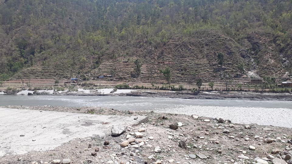 साथीलाई बचाउन भेरीमा हाम फालेका विक्रान्त भए बेपत्ता