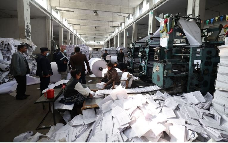 समयमै विद्यार्थीलाई पाठ्यपुस्तक उपलब्ध गराउने लक्ष्यका साथ छपाइ कार्यलाई तीव्रता