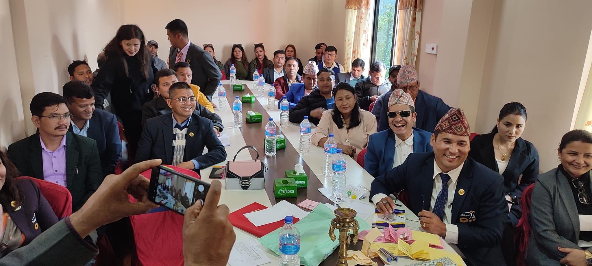 पेशागत बीमा अभिकर्ता संघ नेशनल लाइफ इन्स्योरेन्सको अभिकर्ता भेला सम्पन्न ,गोविन्द प्रसाद अधिकारीको संयोजकत्वमा १९ सदस्यीय कार्य समिति चयन