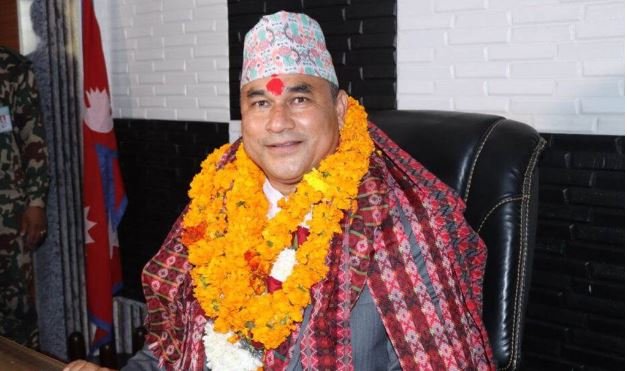 सुदूरपश्चिमका मुख्यमन्त्री शाहले गरे माओवादीका ३ मन्त्री बर्खास्त