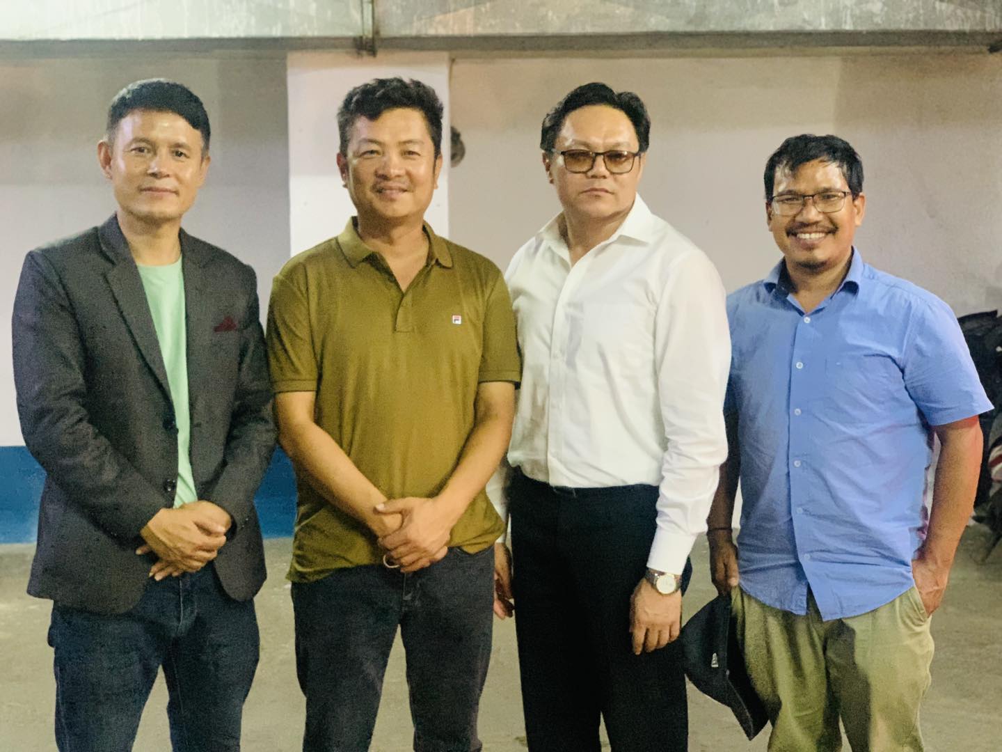 दयाहाङसँगै ‘नीरफूल’ हेर्न हलमा पुगेका मन्त्री किराती भन्छन् – सामाजिक, सांस्कृतिक सवाल बेजोड