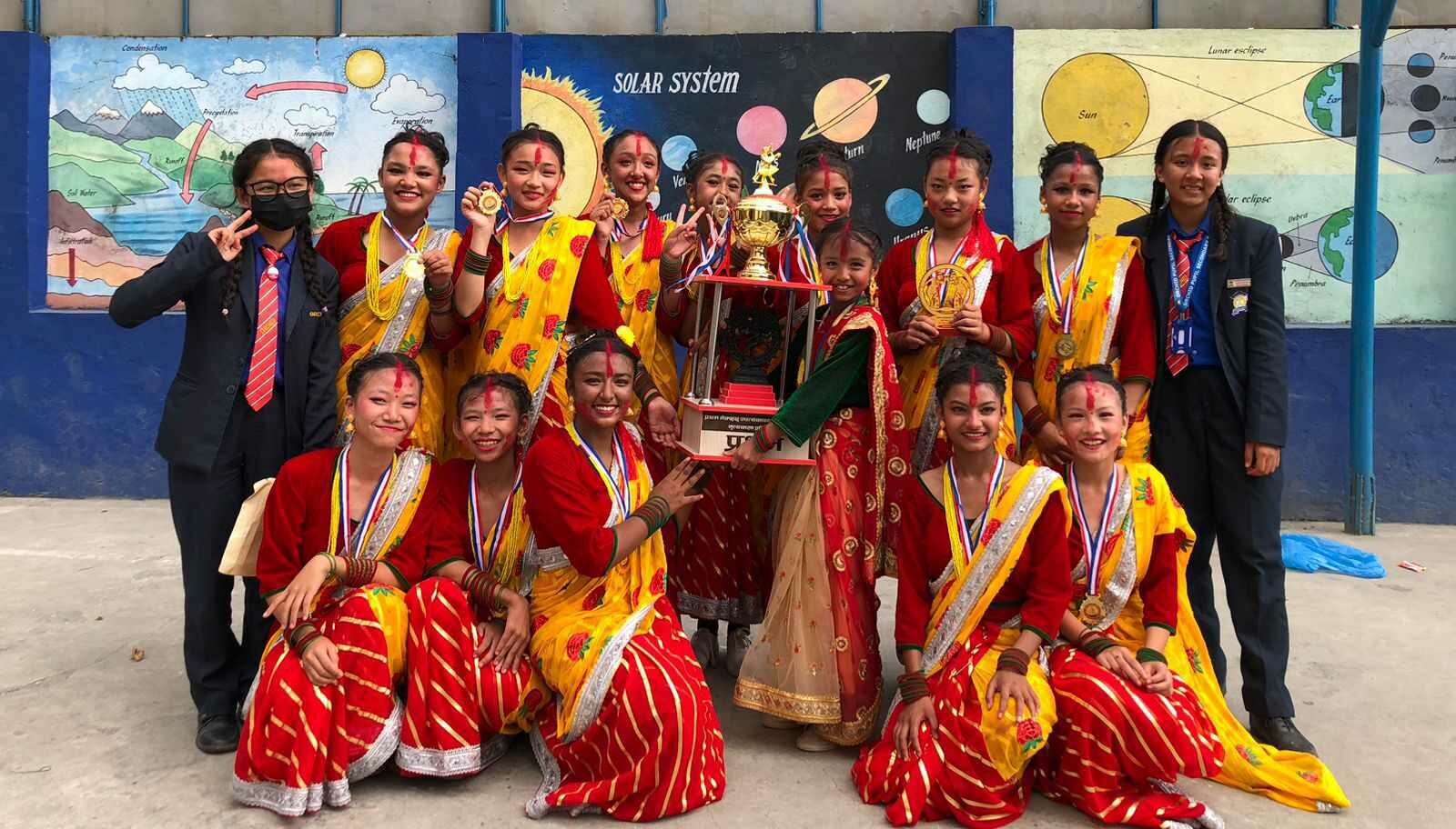 तीज नृत्य प्रतियोगिताको उपाधी अर्किड स्कुललाई