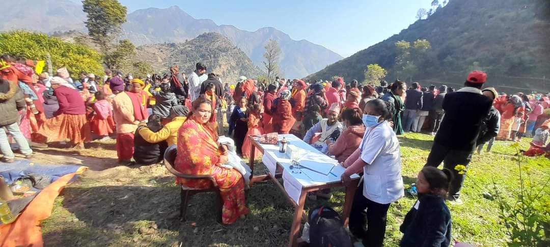 वडा कार्यालयको समन्वयमा ७२ जनाले मेलामा नै लिए प्राथमिक स्वास्थ्य सेवा लिए