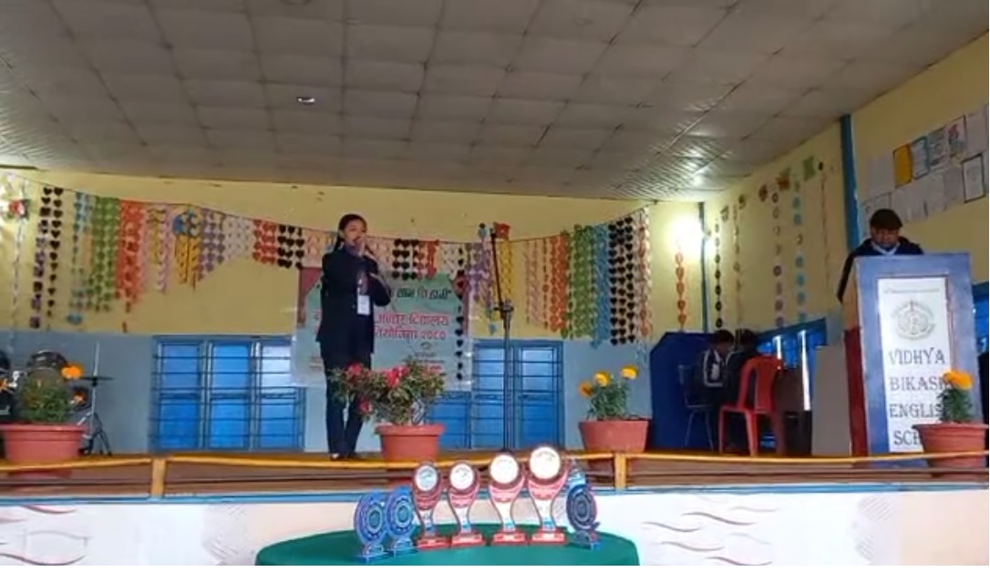 कागेश्वरी मनोहरा नगर शिक्षा द्वारा आयोजित बादविवाद प्रतियोगितामा अर्किड स्कुल तृतीय