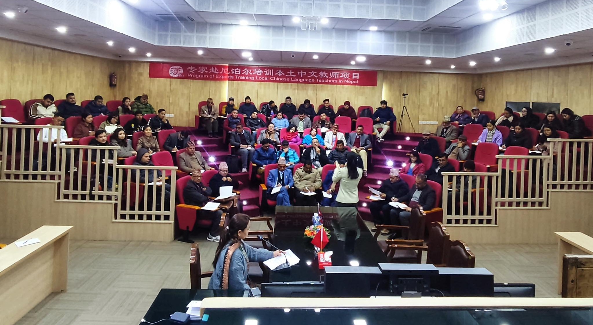एलआरआइ स्कुलमा चाइनिज स्थानीय भाषाका शिक्षकहरूको सम्मेलन सुरु
