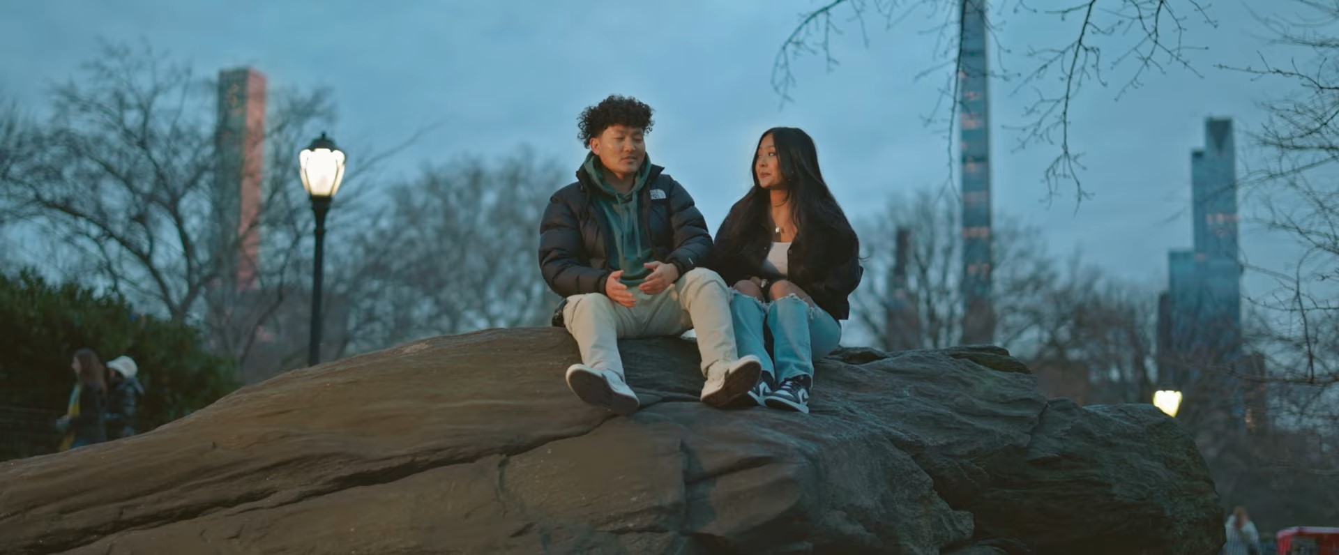 मनिकलालाई ‘लैजाने छु तिमीलाई’ भन्दै आए आयुष ( भिडियो )