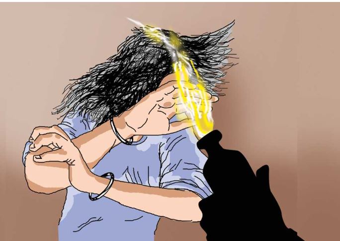 शिक्षकले आफ्नै छात्रामाथि एसिड प्रहार गरेपछि . . . . . .