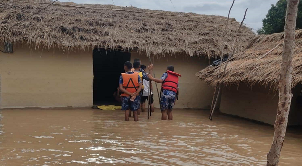 कैलाली र कञ्चनपुरमा बढी प्रभावितलाई सुरक्षित स्थानमा सारियो