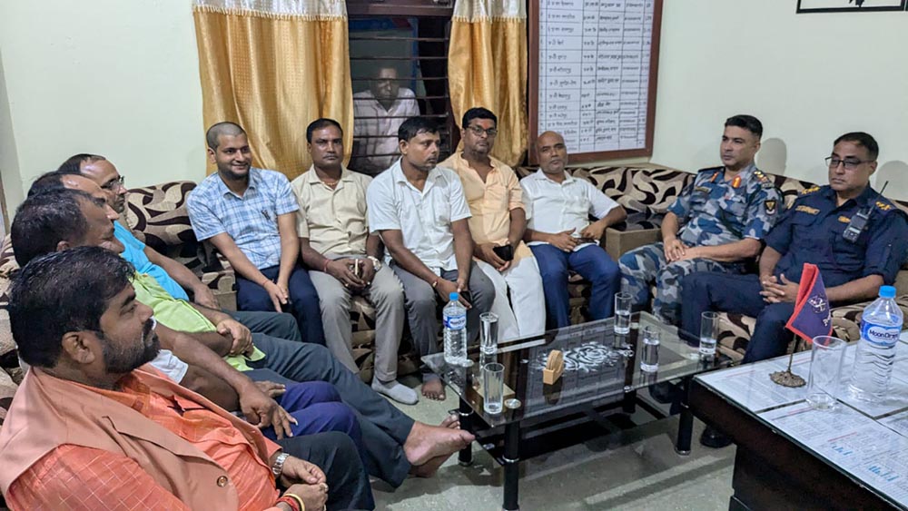 सुत्केरी मृत्यु प्रकरण: दोषीलाई कारवाही र पीडित परिवारलाई क्षतपूर्ति दिने सहमतिपछि शव पोष्टमार्टमका लागि पठाईयो