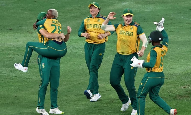 महिला टी–२० विश्वकपमा दक्षिण अफ्रिका फाइनलमा, अष्ट्रेलिया ८ विकेटले पराजित