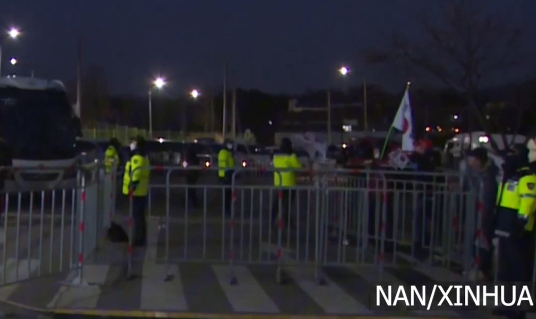 अदालतद्वारा महाभियोग लगाइएका राष्ट्रपति युनको नजरबन्द बढाउन वारेन्ट जारी