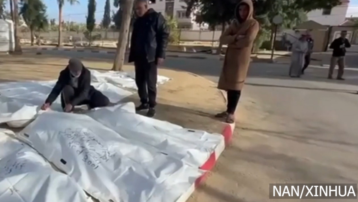 गाजा युद्धविरामपछि भग्नावशेषबाट १६२ शव निकालियो