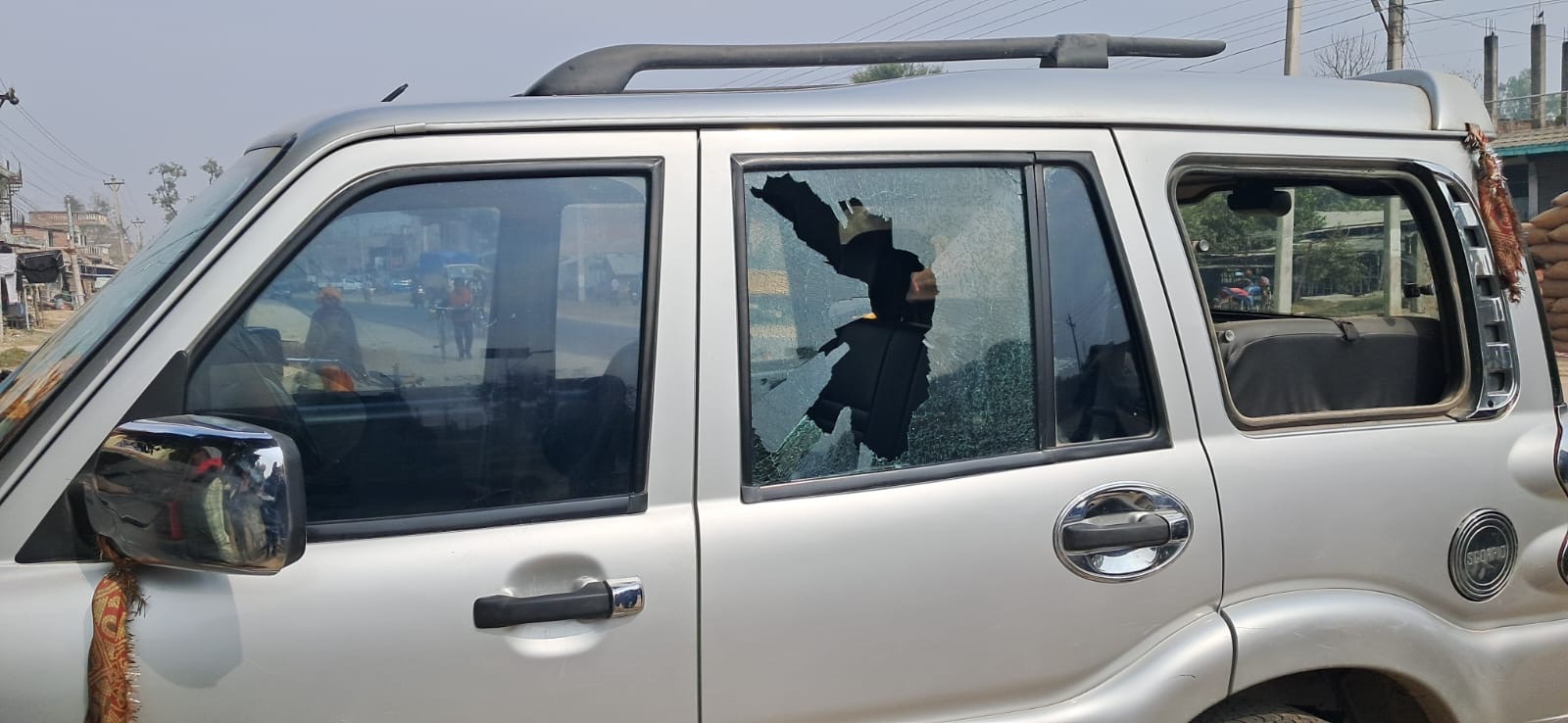 बिष्णुपुर गाउँपालिका उपाध्यक्षले नै गरिन सरकारी गाडी तोडफोड